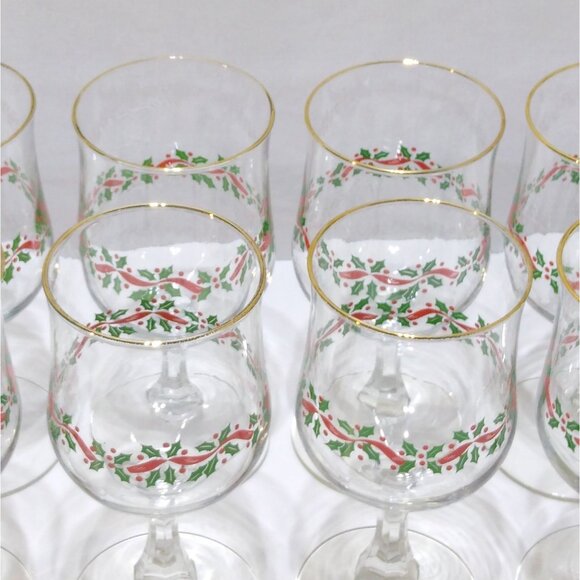 Libbey Holiday Christmas Wine Glasses w/ Gold Trim Holly Berry Design Set of 8 - Picture 6 of 15